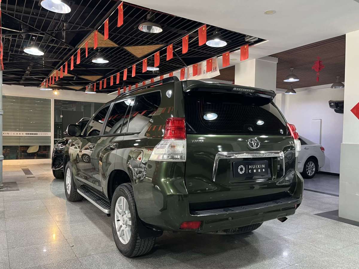 Toyota Land Cruiser Prado 2011 car image #17