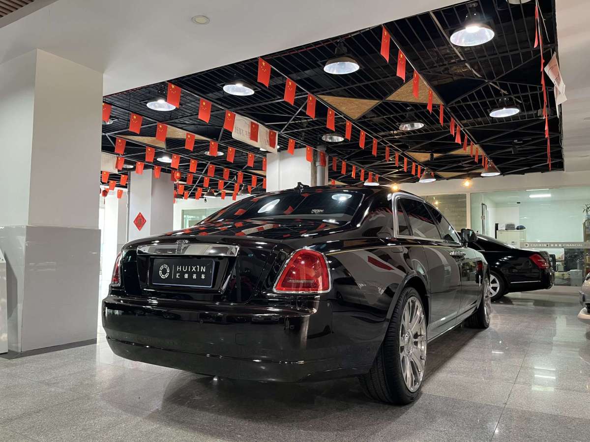 劳斯莱斯 古思特 2016 汽车图片 #17