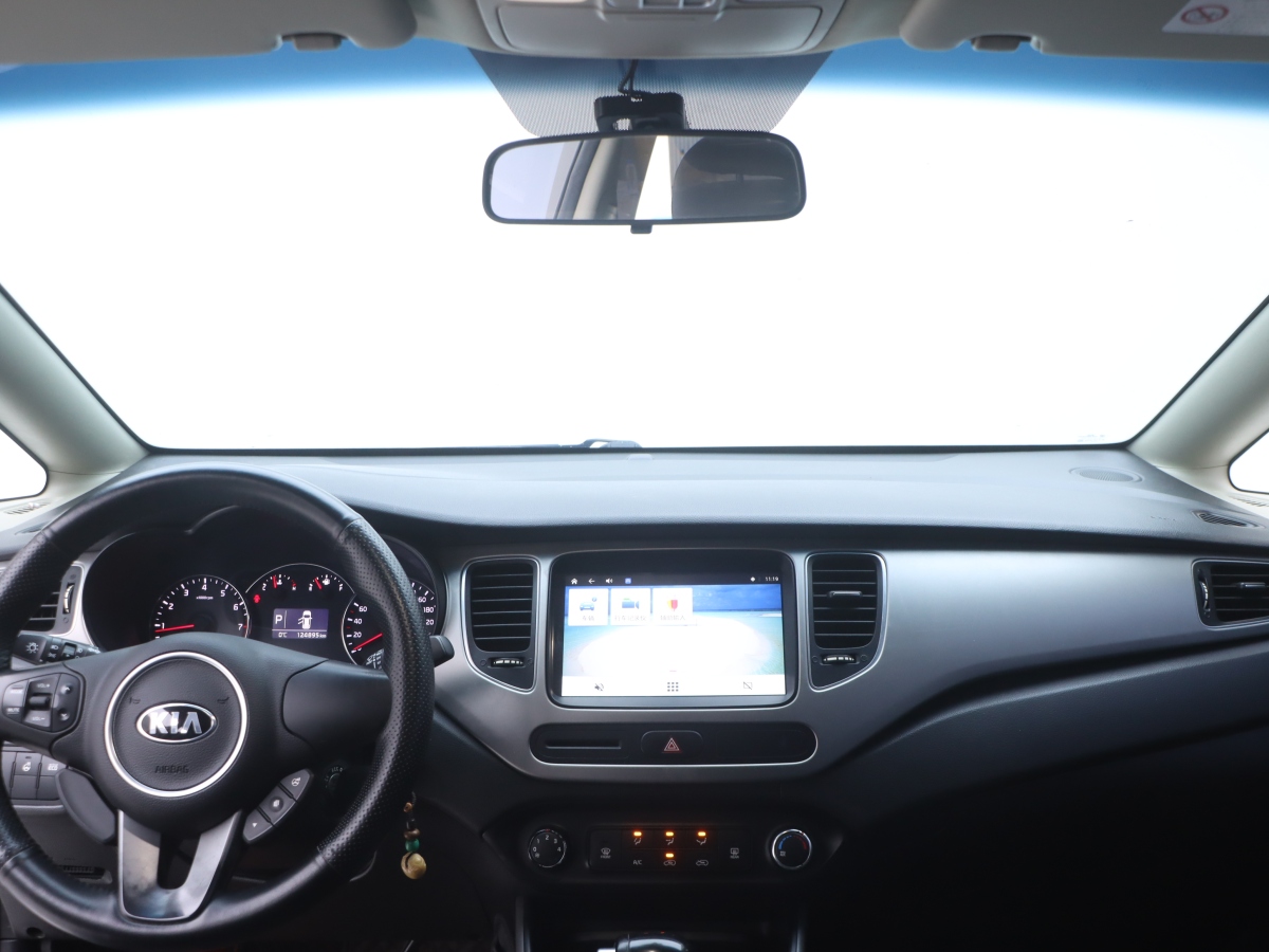 起亚 佳乐 2016 汽车图片 #17