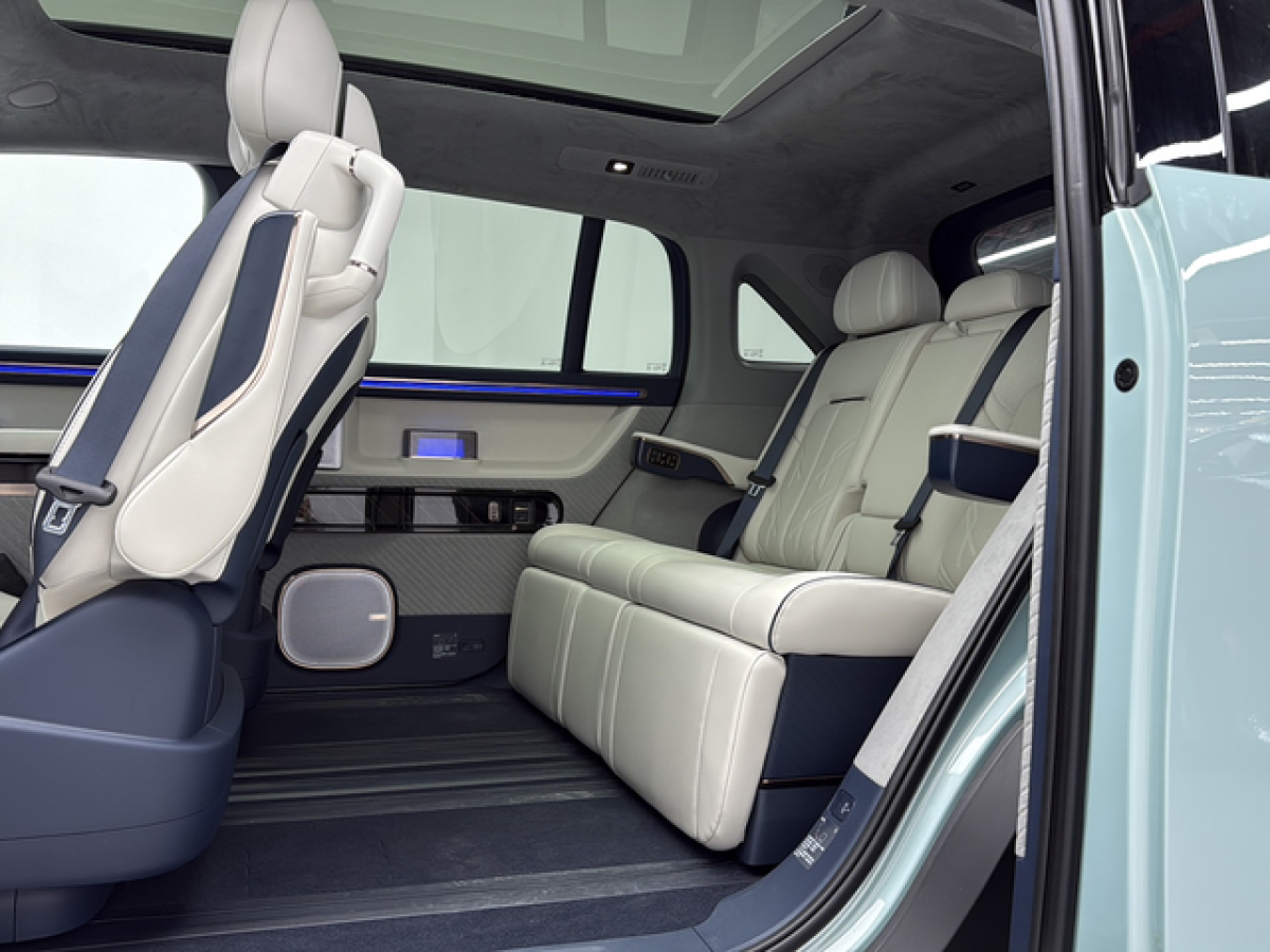 Zeekr MIX 2024 صورة سيارة #17