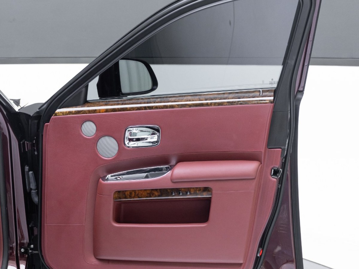 劳斯莱斯 古思特 2015 #17 劳斯莱斯 古思特 2015 汽车图片 #17