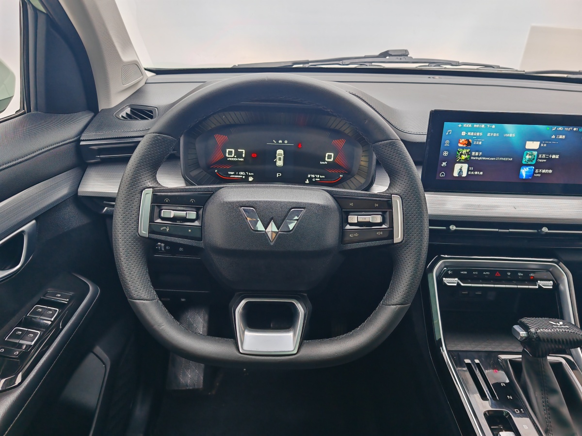 Wuling Asta 2022 #17 Wuling Asta 2022 صورة سيارة #17