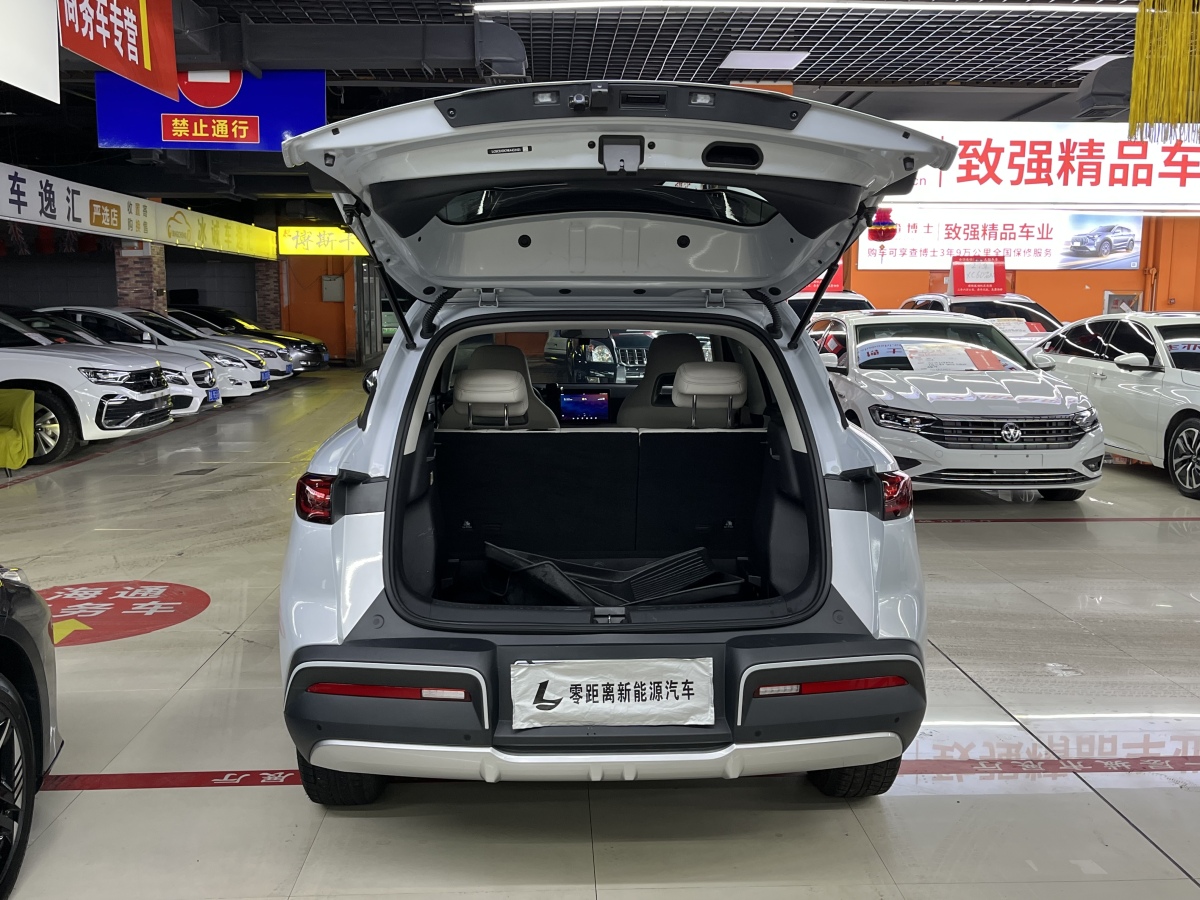 BYD YuanUP 2024 #17 BYD YuanUP 2024 car image #17
