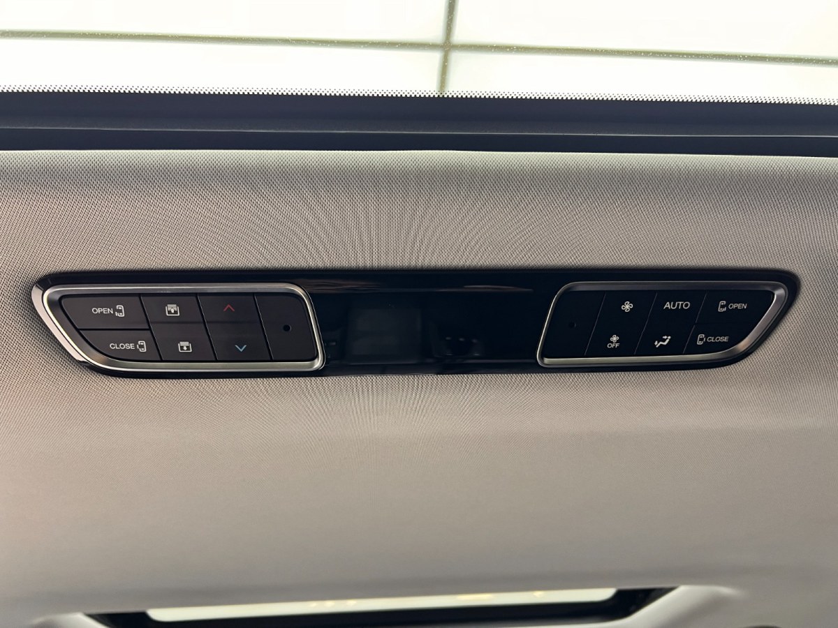 GAC Trumpchi M8 2024 car image #17