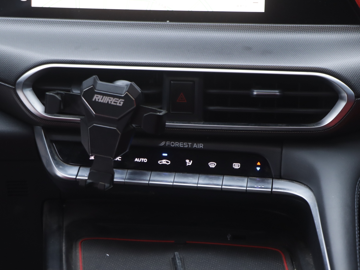 Changan 2020 #17 Changan 2020 immagine di auto #17