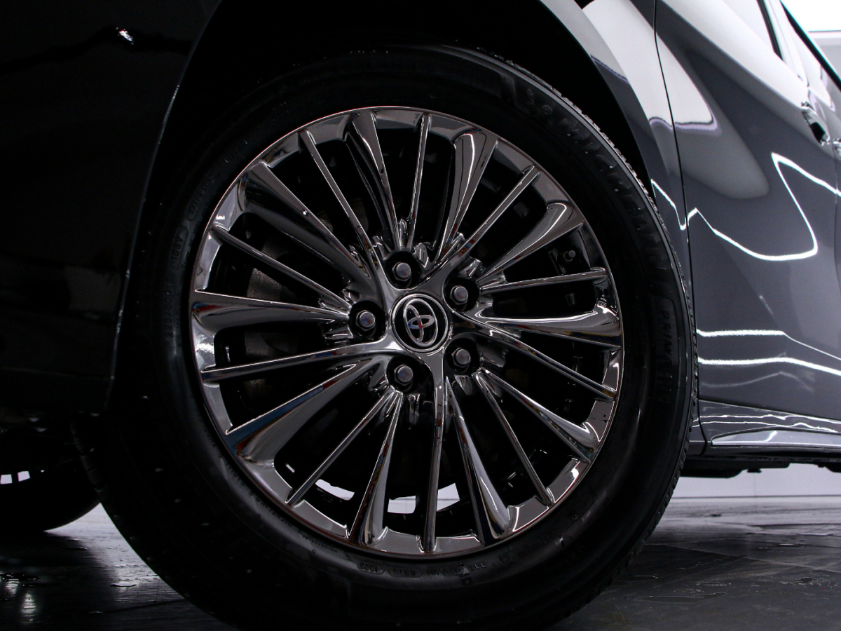 Toyota Alphard 2022 #17 Toyota Alphard 2022 car image #17