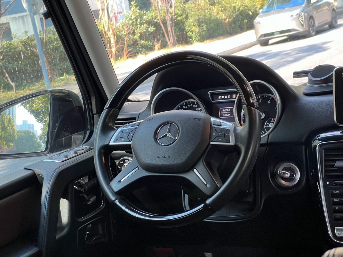 Mercedes-Benz G Class 2015 immagine di auto #17