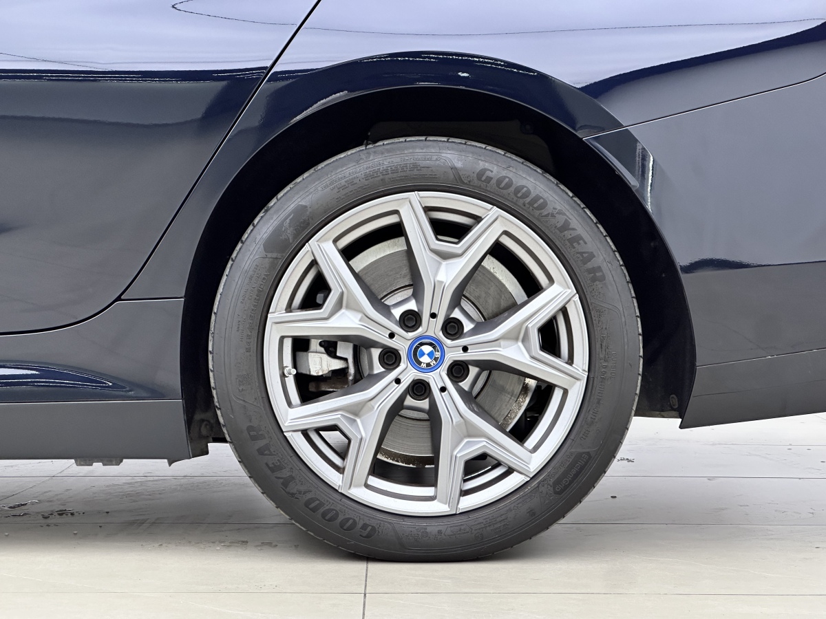 BMW i3 2023 #17 BMW i3 2023 car image #17
