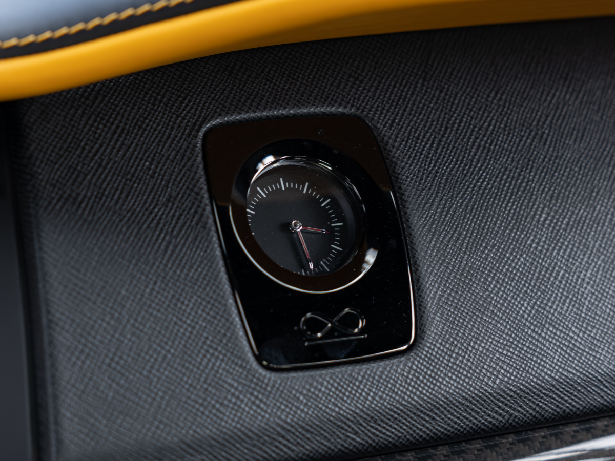 Rolls-Royce Cullinan 2023 #17 Rolls-Royce Cullinan 2023 car image #17