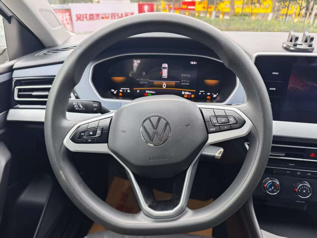 Volkswagen Lavida 2023 car image #17