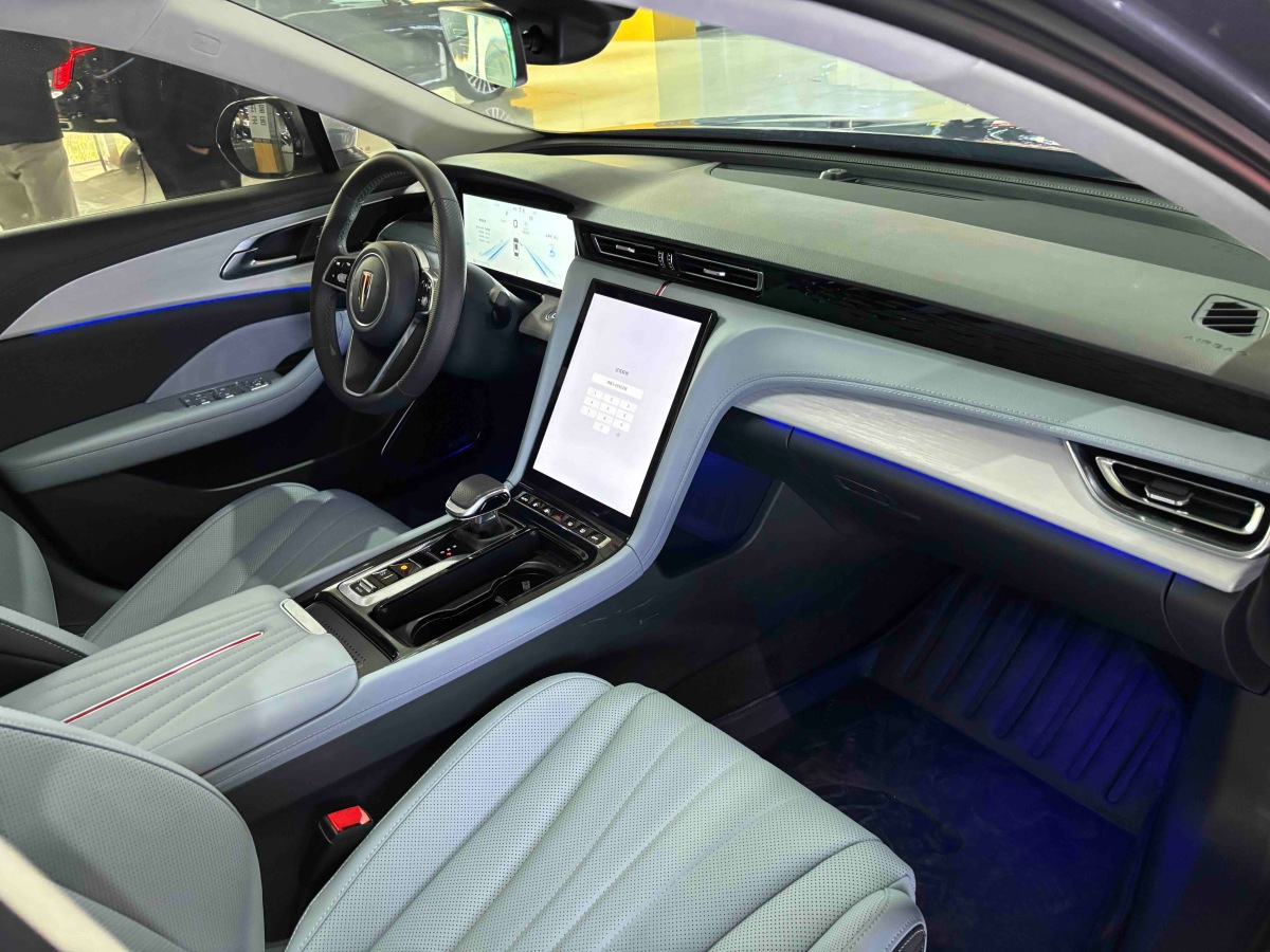 HongQi H5 PHEV 2025 #17 HongQi H5 PHEV 2025 car image #17