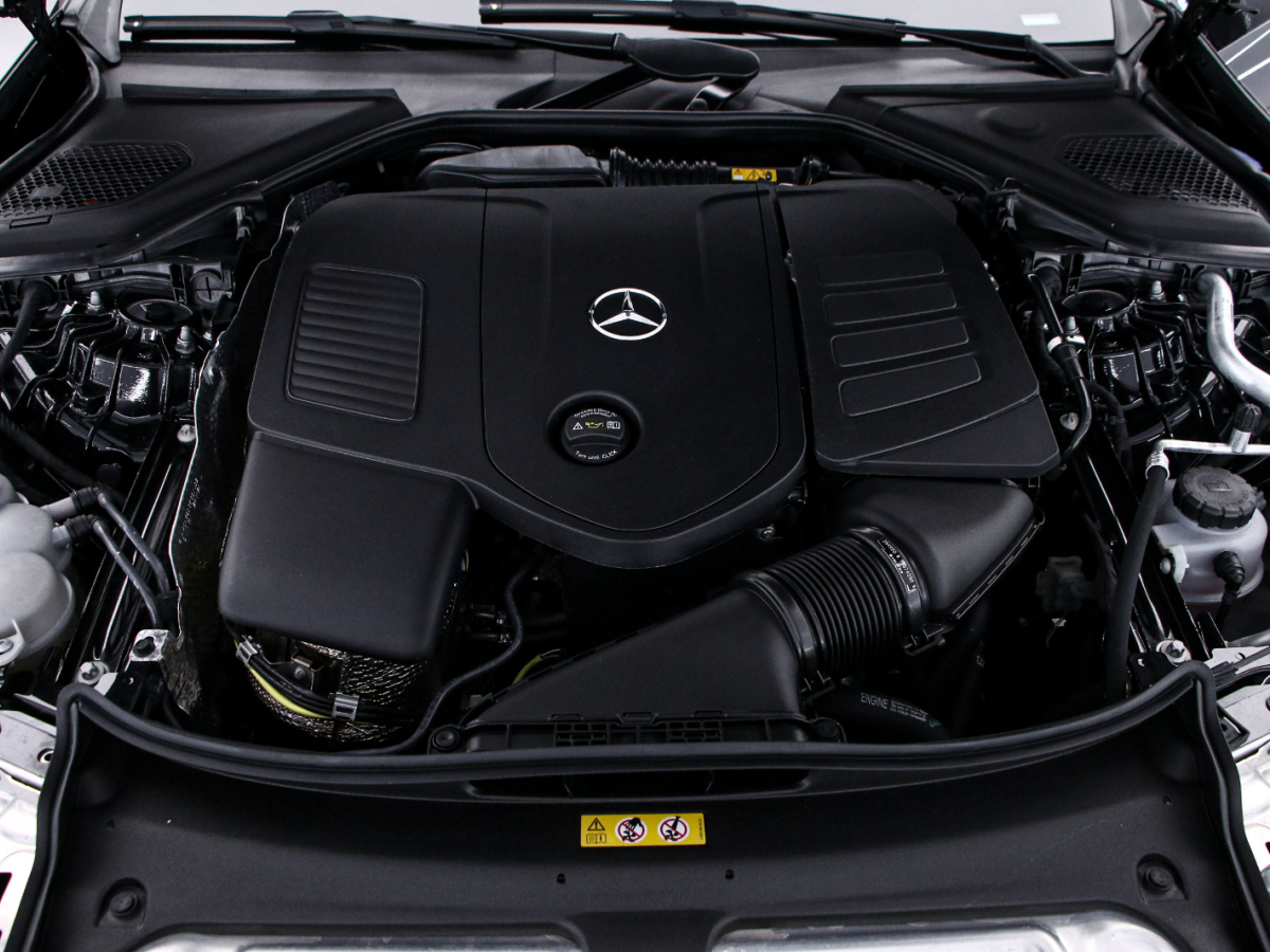 Mercedes-Benz E Class 2024 car image #17