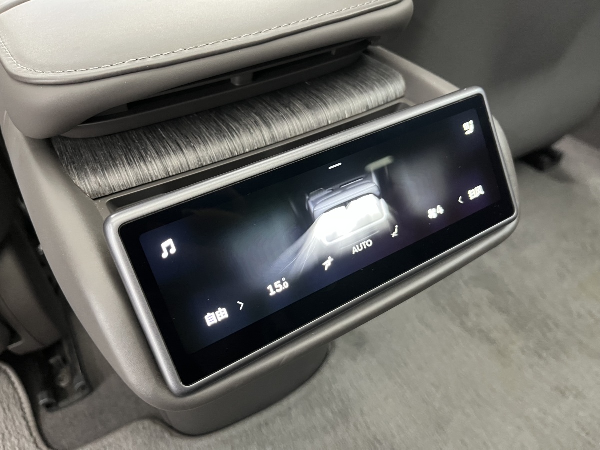 蔚来 蔚来ET7 2023 汽车图片 #17