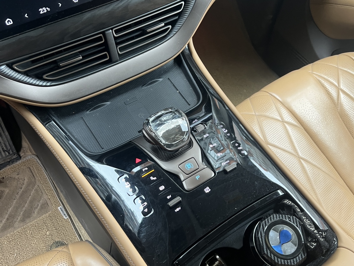 Denza D9 2023 #17 Denza D9 2023 immagine di auto #17