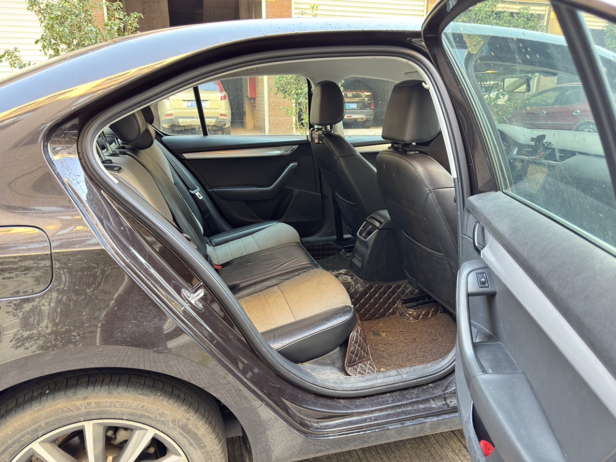 Skoda Octavia 2016 immagine di auto #17