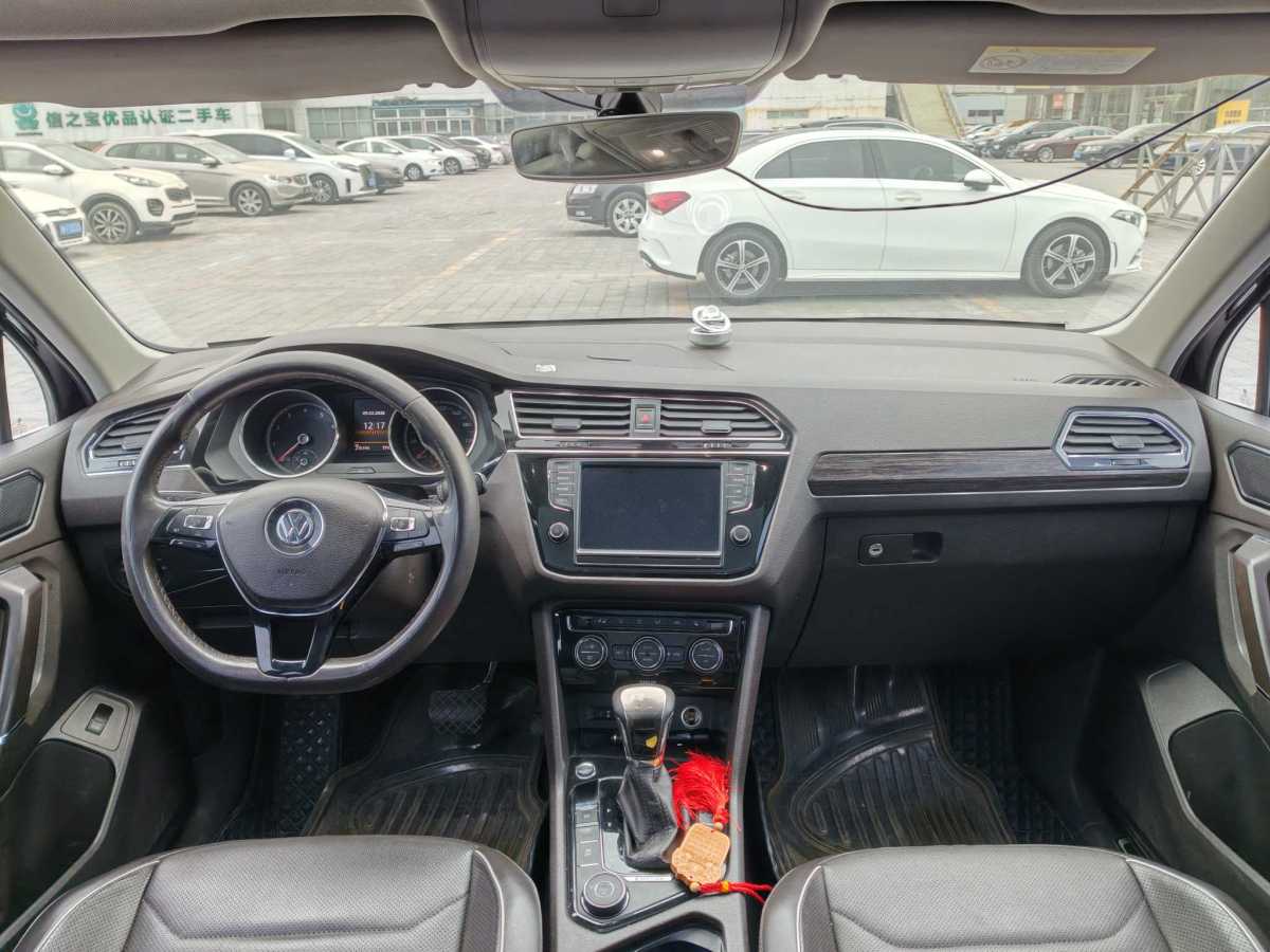 Volkswagen Tiguan X 2017 car image #17