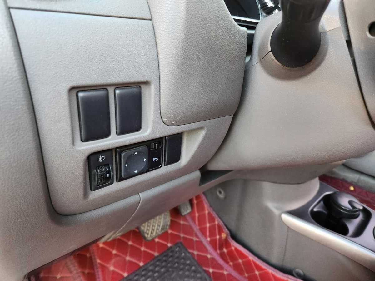 日产 阳光 2012 汽车图片 #17