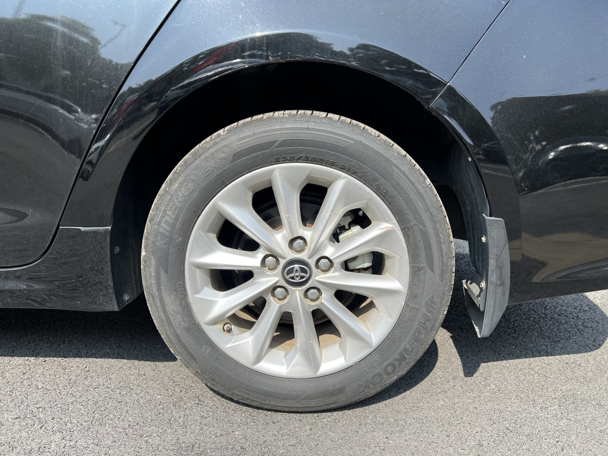 Toyota Corolla 2022 car image #17