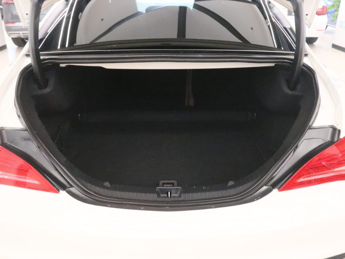 Mercedes-Benz CLA Class (Imported) 2015 immagine di auto #17