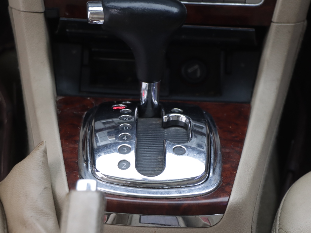 Volkswagen Passat Lingyu 2011 car image #17