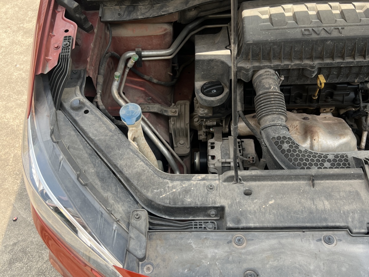 MG ZS 2018 image de voiture #17