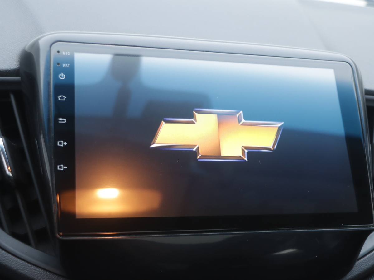 Chevrolet Cavalier 2018 imagem de carro #17