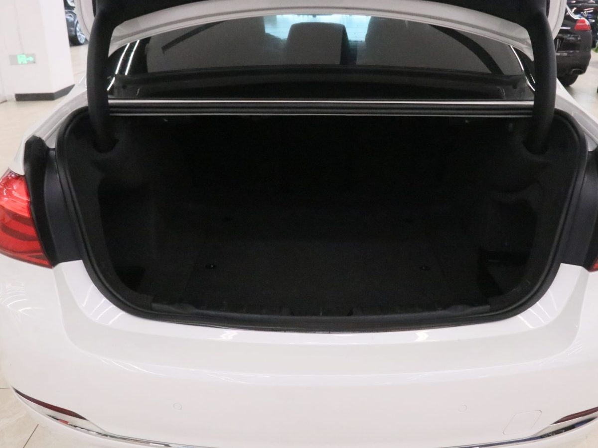 BMW 3 Series 2016 #17 BMW 3 Series 2016 car image #17