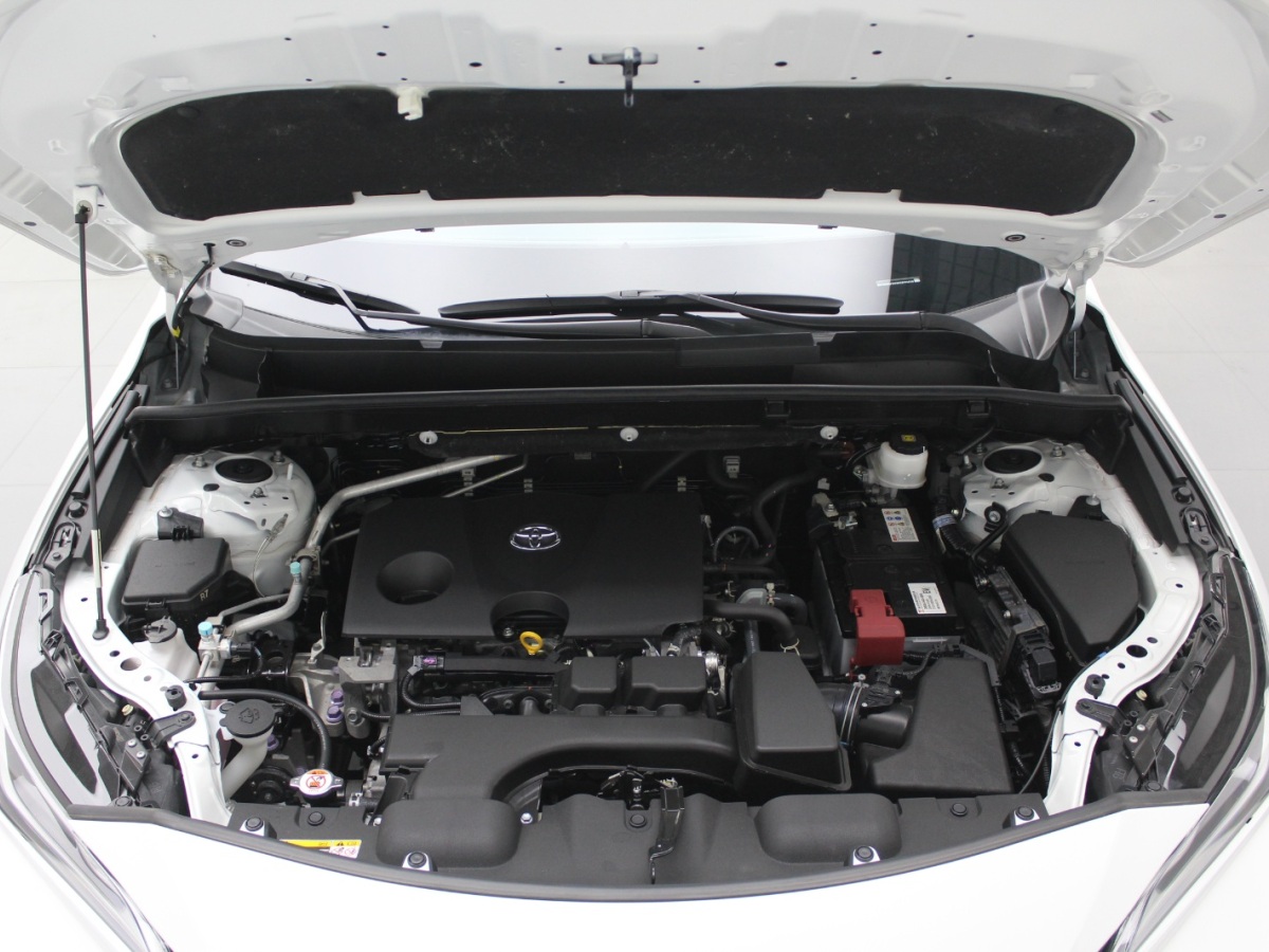 Toyota Venza 2023 car image #17