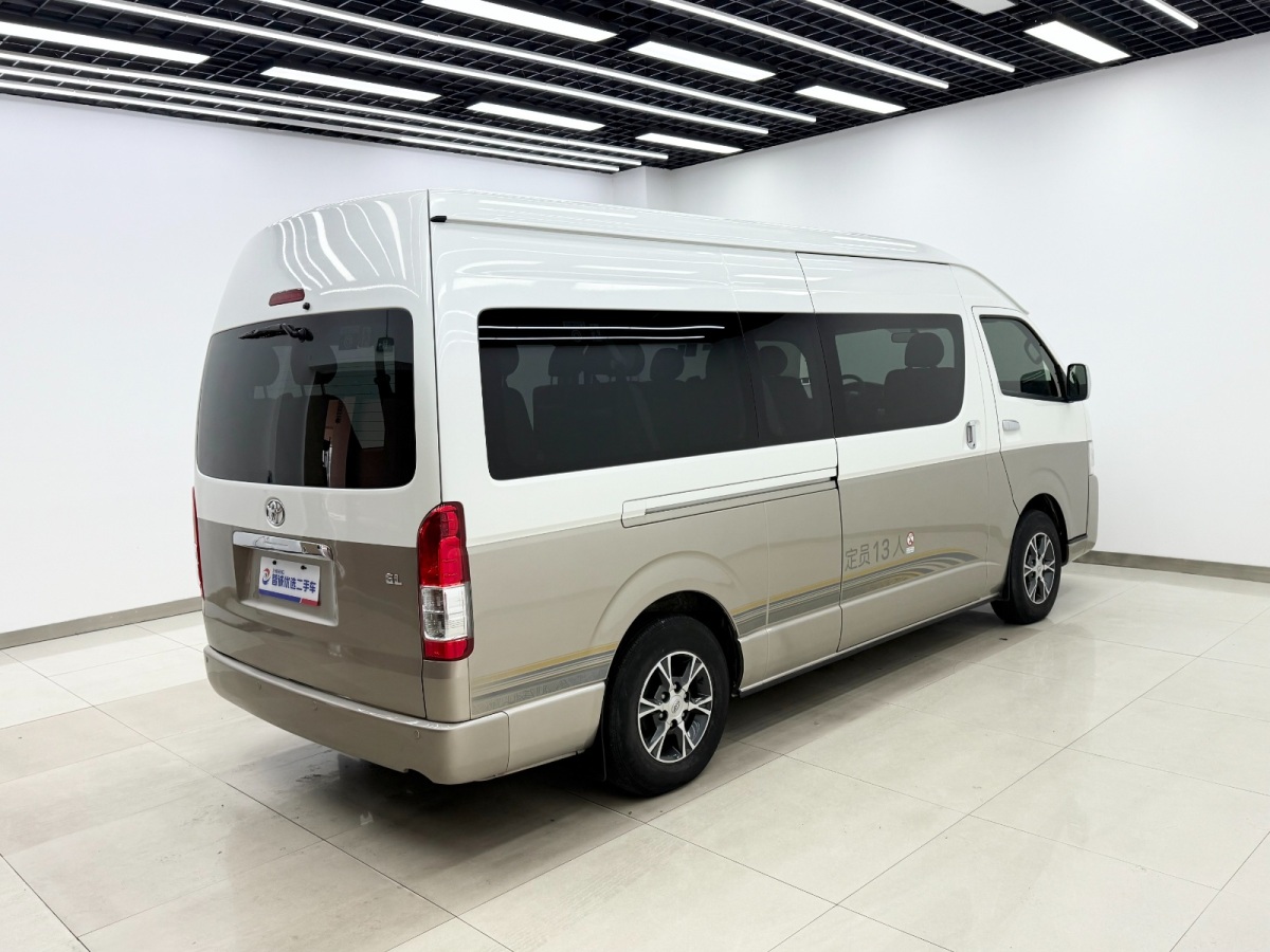 Toyota Hiace 2017 immagine di auto #17