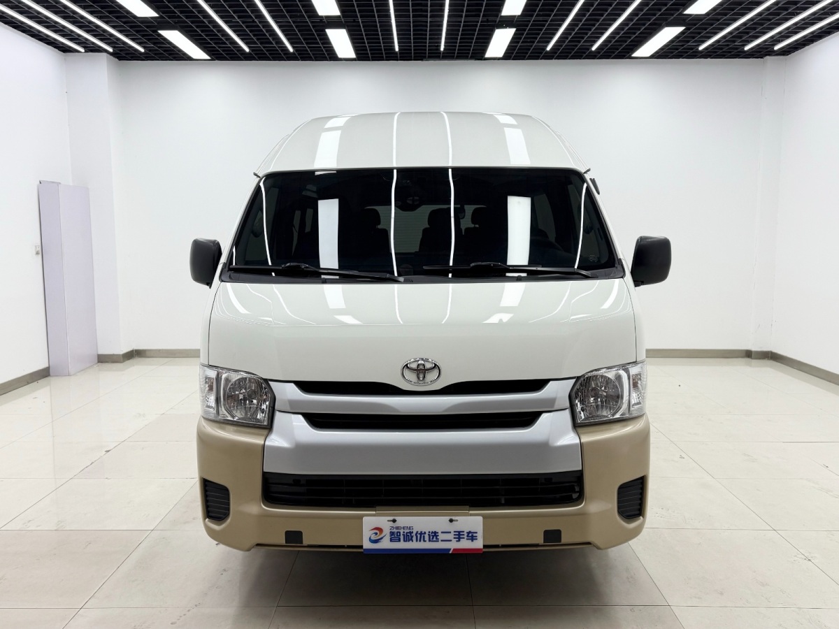 Toyota 2018 #17 Toyota 2018 car image #17