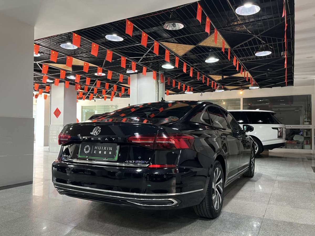 Volkswagen 2019 car image #17