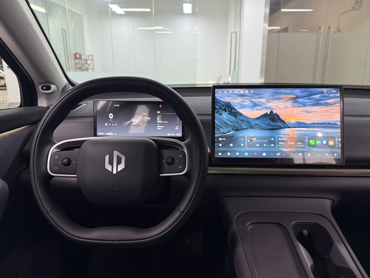 零跑汽车 零跑C16 2024 汽车图片 #17