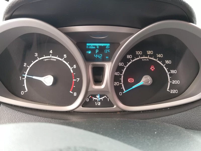 Ford EcoSport 2014 изображение автомобиля #17