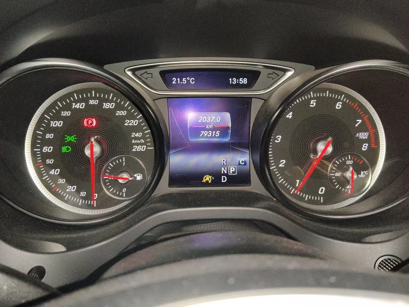 Mercedes-Benz CLA Class (Imported) 2018 car image #17