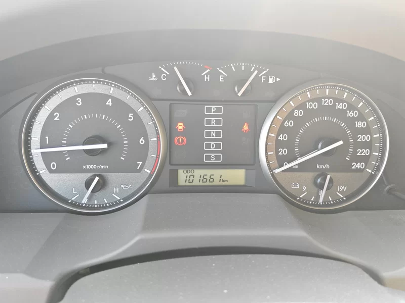 丰田 兰德酷路泽 2015 汽车图片 #17