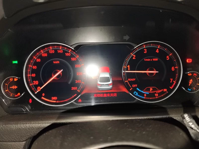 BMW 3 Series GT 2019 immagine di auto #17