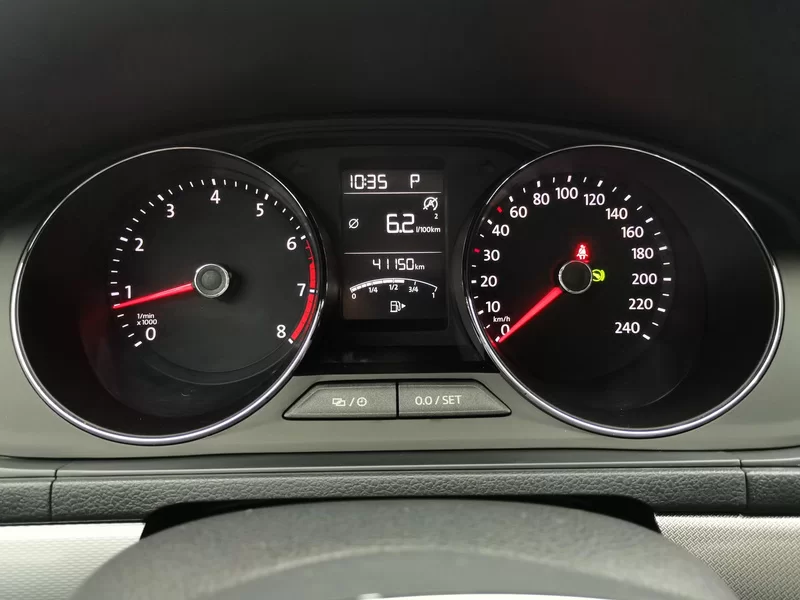 Volkswagen Gran Lavida 2018 immagine di auto #17