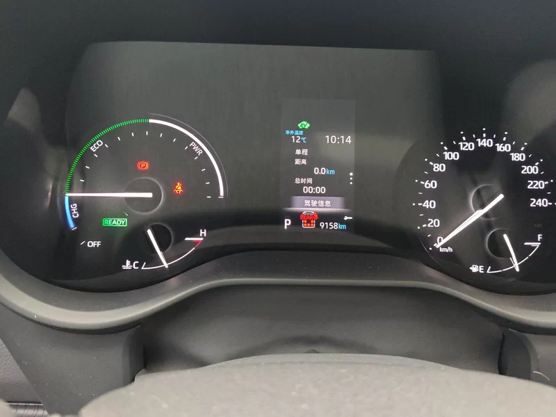 Toyota Sienna 2023 image de voiture #17