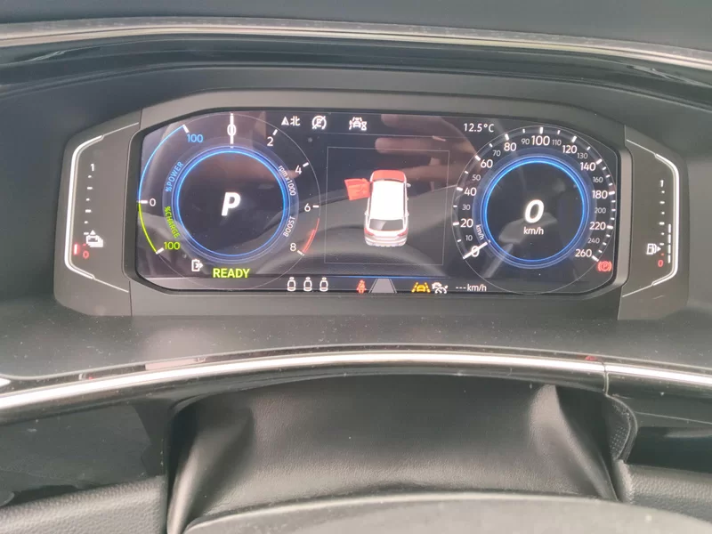 Volkswagen Tayron GTE 2020 car image #17