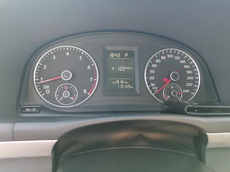 Volkswagen Touran 2016 #17 Volkswagen Touran 2016 car image #17