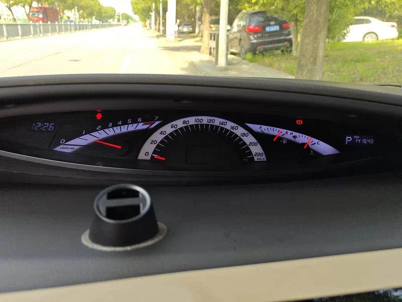 Toyota Previa 2018 car image #17