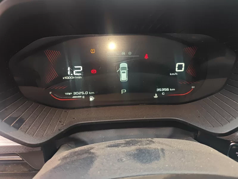 Wuling Asta 2022 car image #17