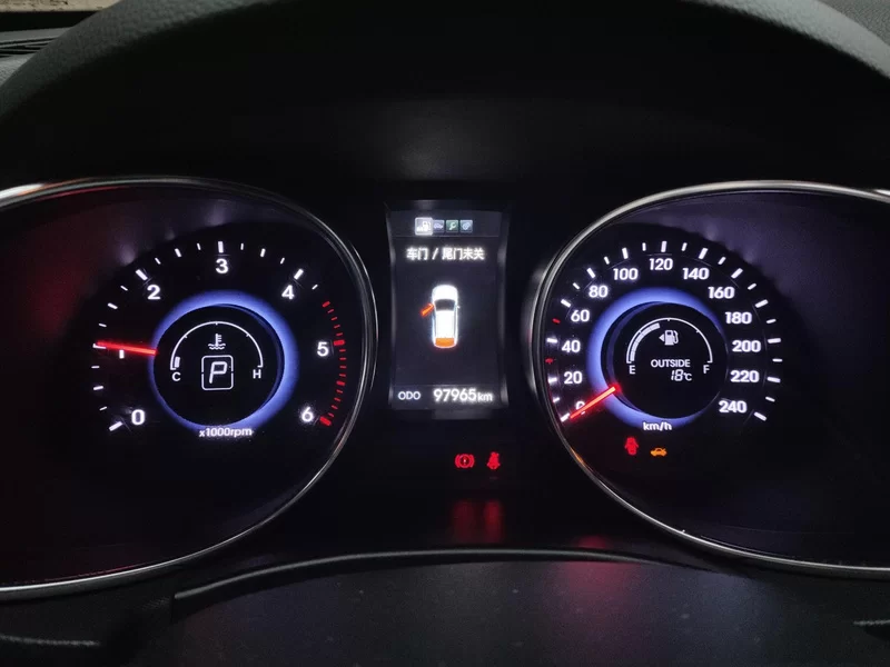 Hyundai Grand Santa Fe 2014 car image #17