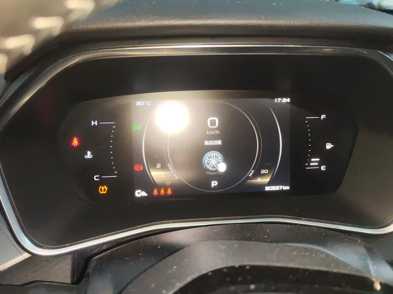 GEELY PrefaceL 2021 car image #17