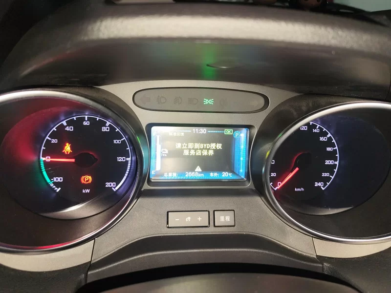 BYD Yuan New Energy 2019 #17 BYD Yuan New Energy 2019 car image #17