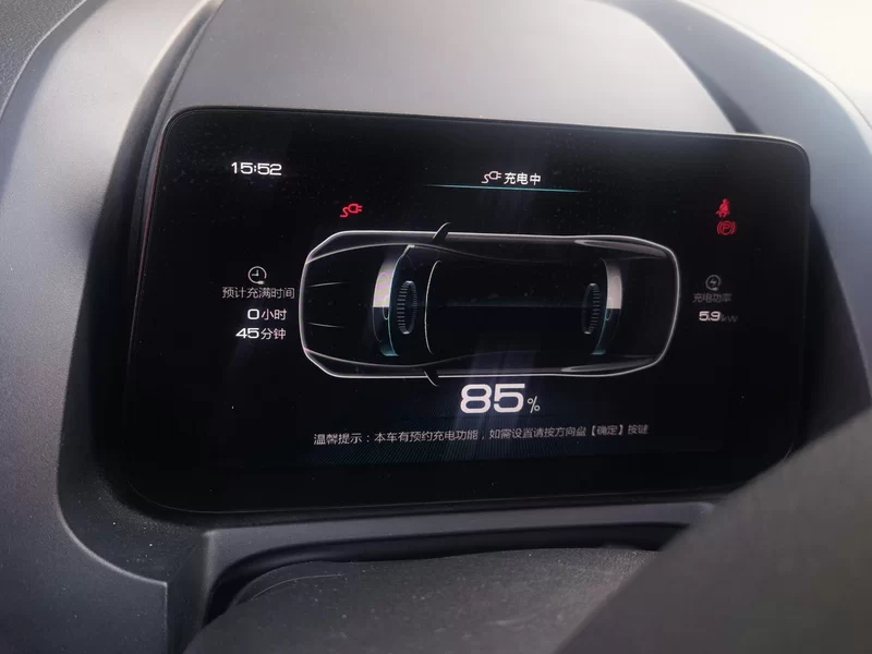 BYD Yuan New Energy 2019 immagine di auto #17