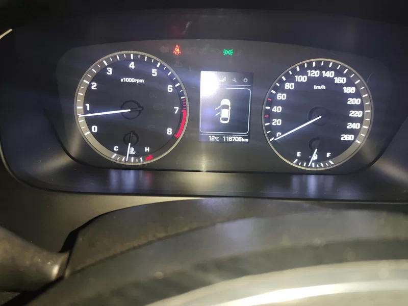 Hyundai Sonata 2015 car image #17