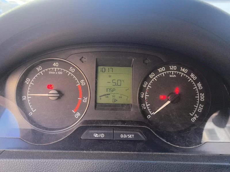 Skoda 2016 immagine di auto #17
