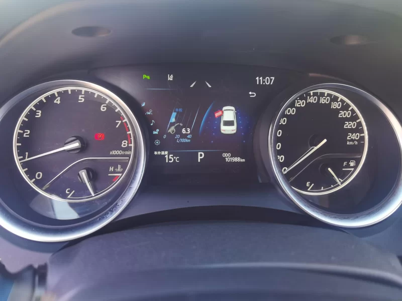 Toyota Camry 2021 #17 Toyota Camry 2021 صورة سيارة #17