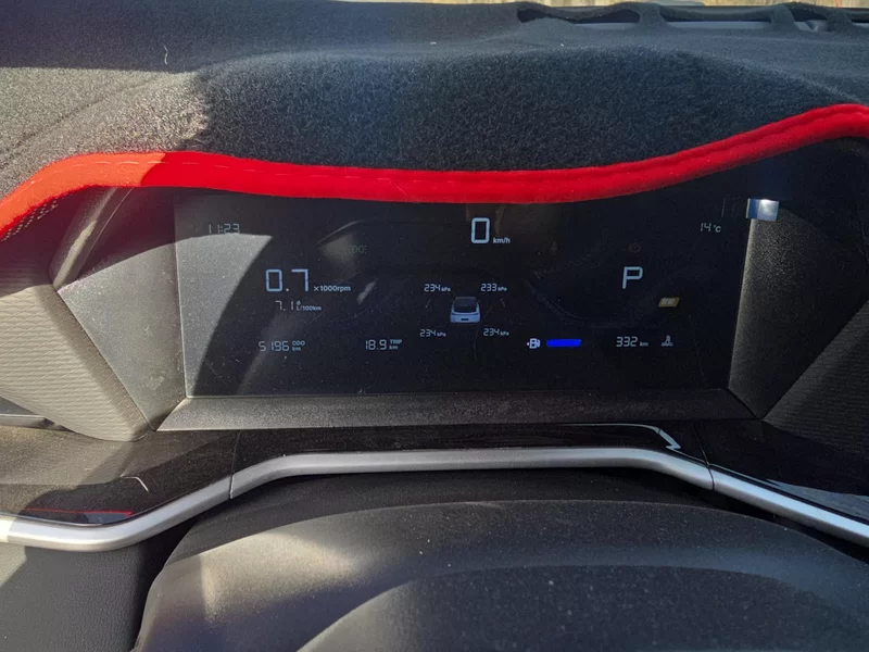 GEELY Coolray 2025 car image #17